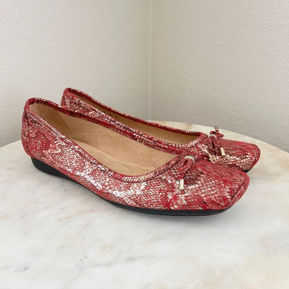 Naturalizer Red Snake Print Flats 8W